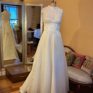 NWOT Bridal Gown